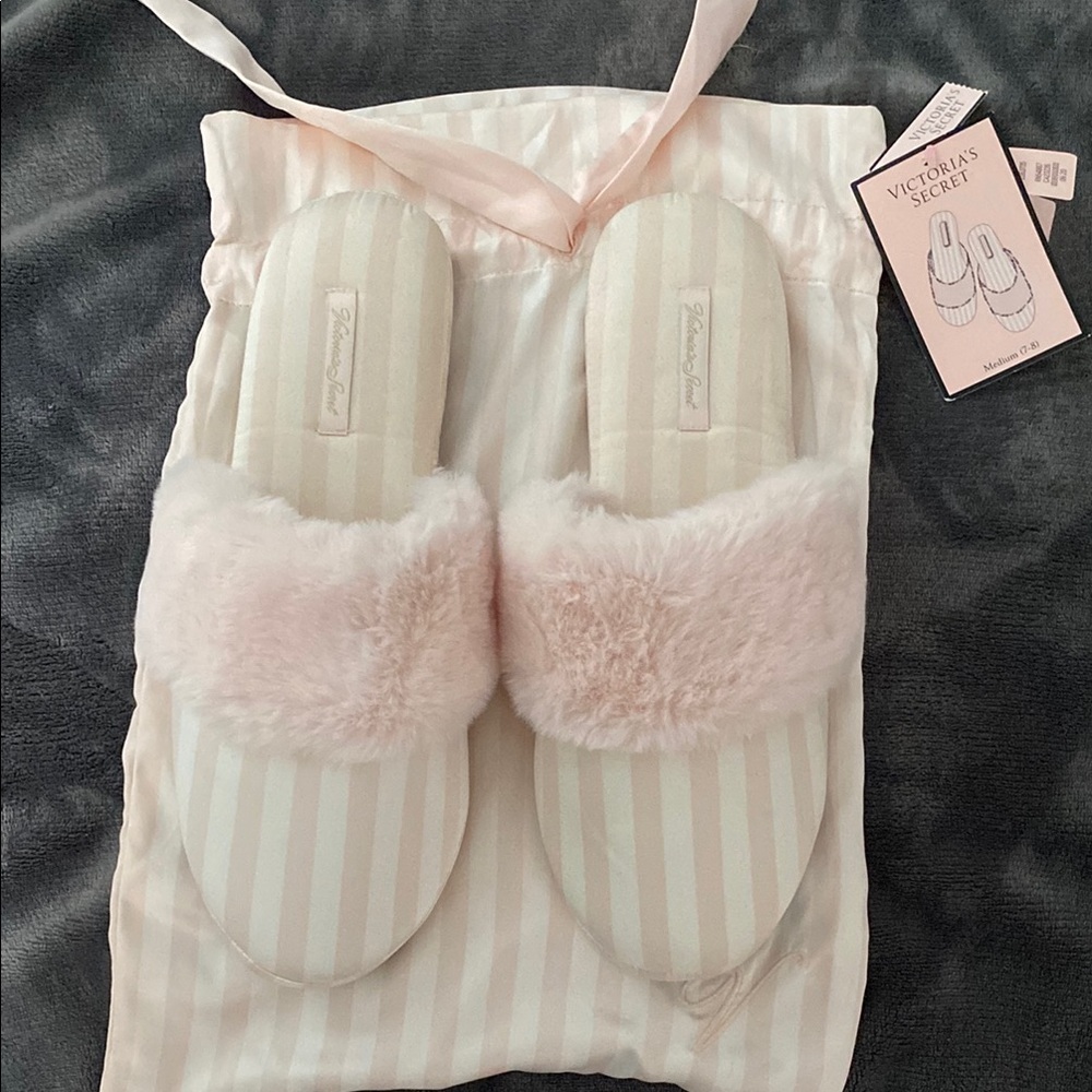 Victoria's Secret Pink and White Fuzzy Slippers